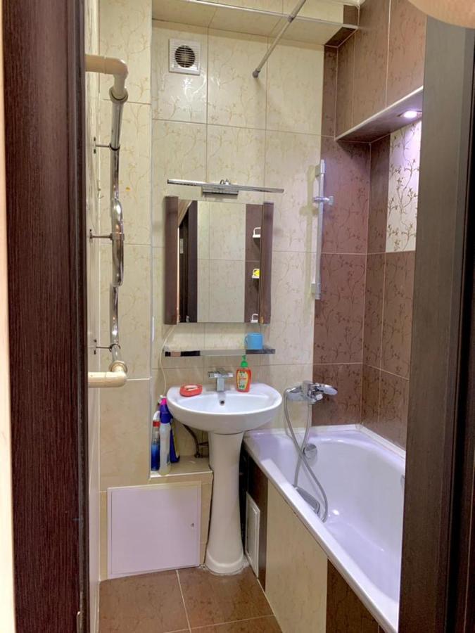 Apartment In Street Kievskaya 49 Бишкек Экстерьер фото