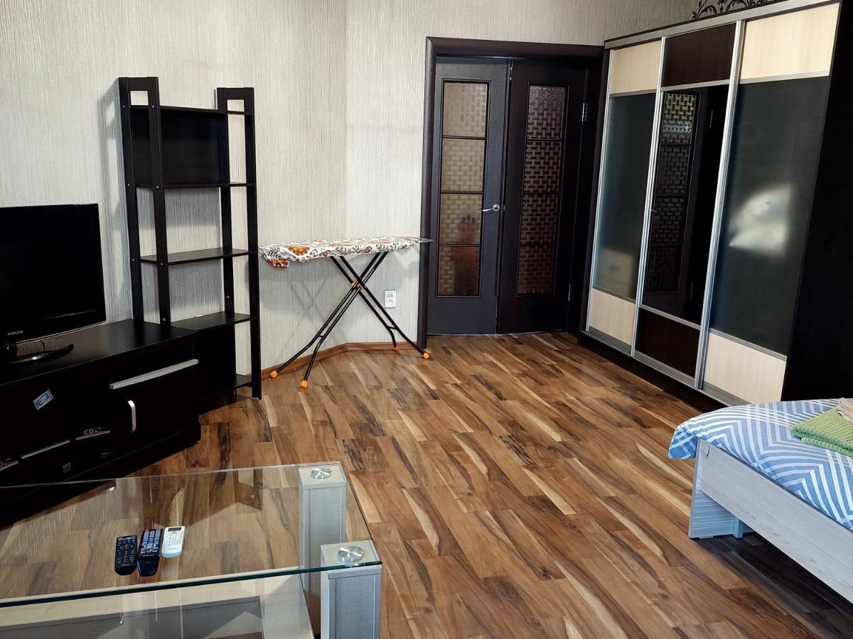 Apartment In Street Kievskaya 49 Бишкек Экстерьер фото