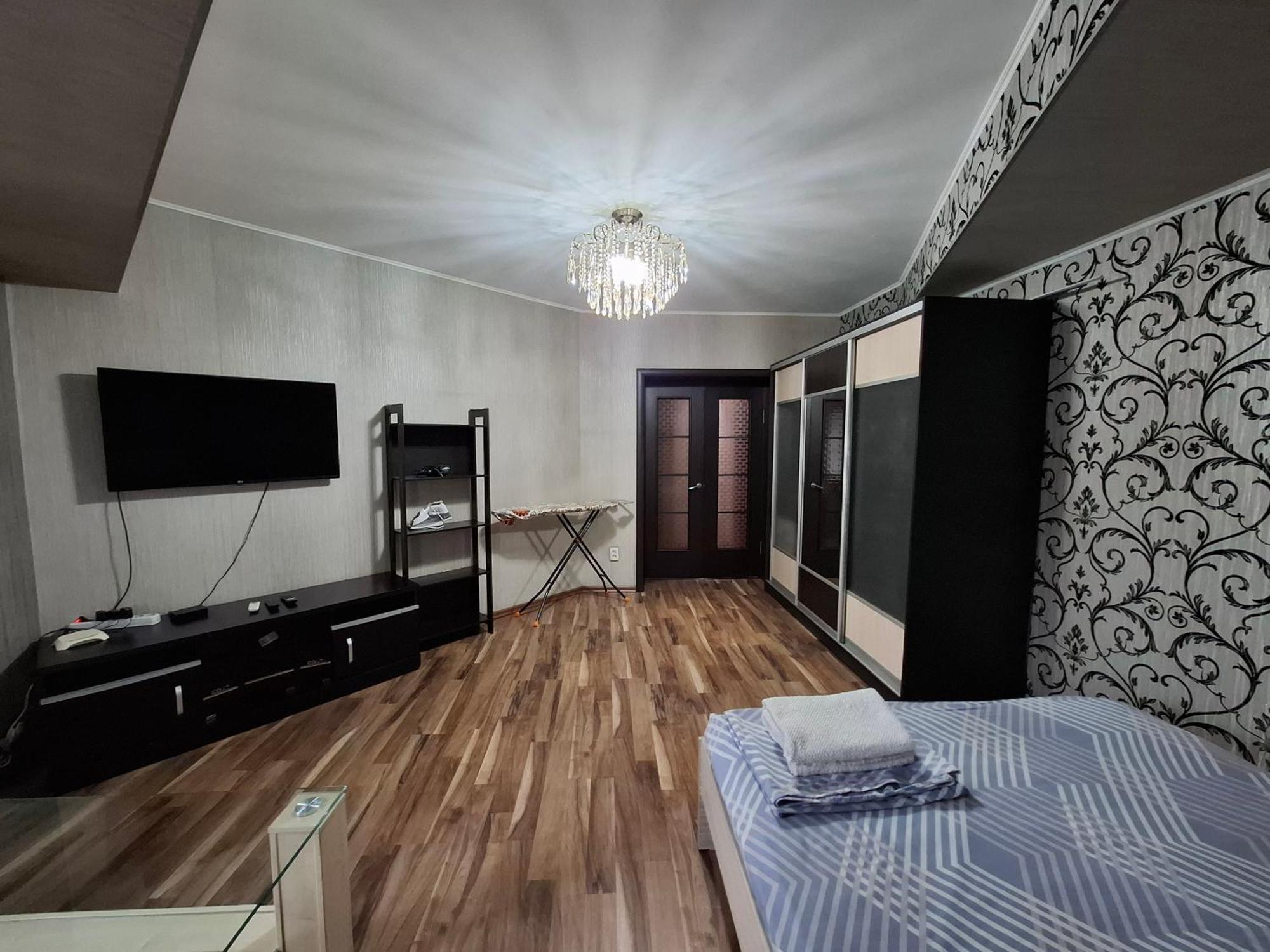 Apartment In Street Kievskaya 49 Бишкек Экстерьер фото